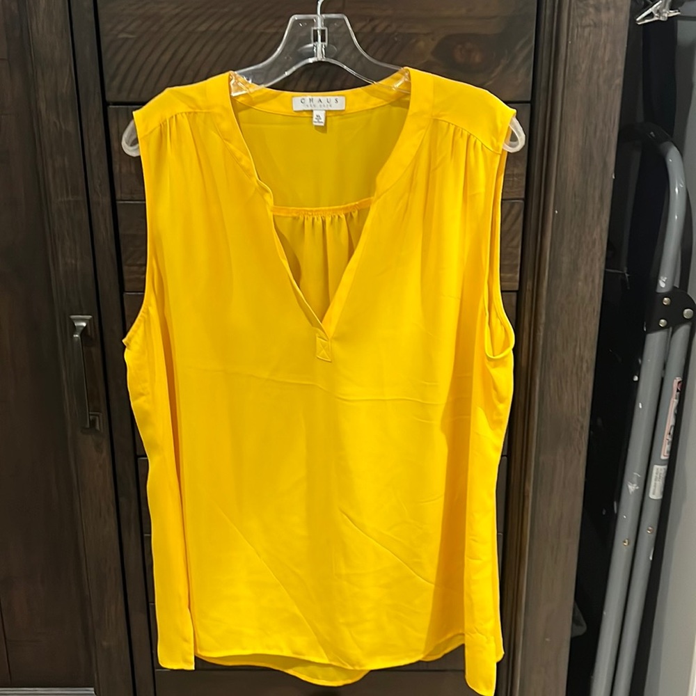 Sleeveless top